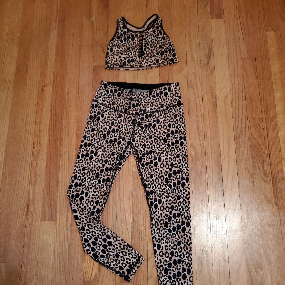 Victoria Sport Blue Leopord Sports Bra Legging Set S/M